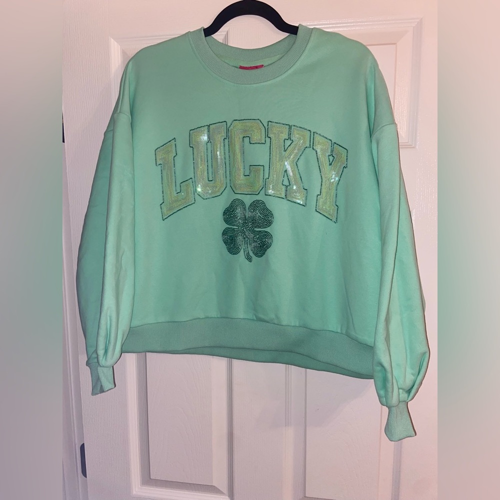 QOS Lucky pullover